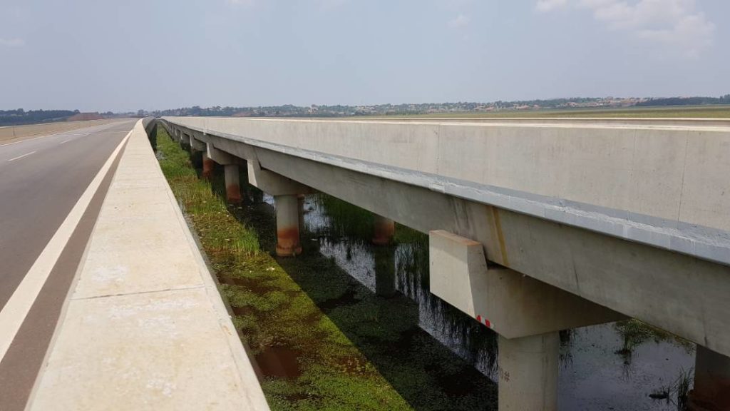 Kampala-Entebbe Expressway and Kampala-Mpigi Expressway Operations - Preliminary Assessment